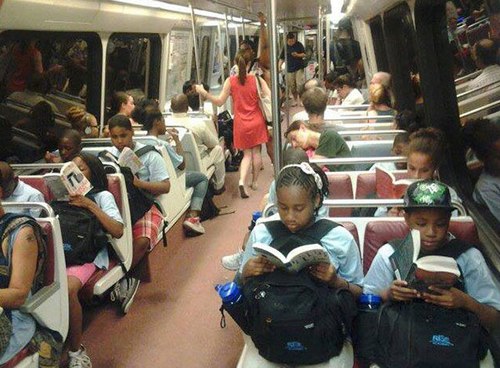 Tại sao người Israel nói tiếng Anh siêu đẳng?